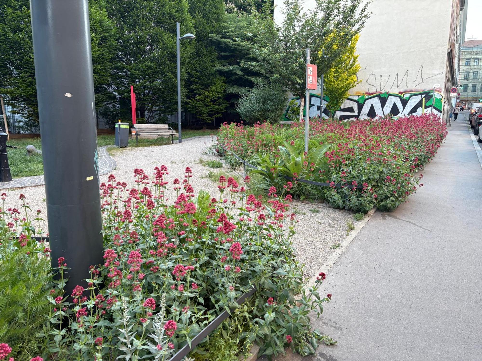 Geibel T4 - 85m2 - Highspeed Internet - Hundefreundlich * Wien